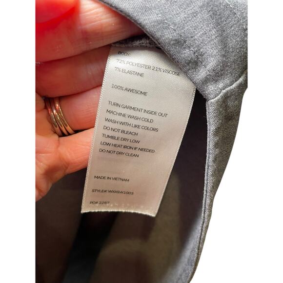 FIGS Women XXL Rafaela Oversized Scrub Top Graphite Grey V-Neck Collared Neck - Picture 10 of 17